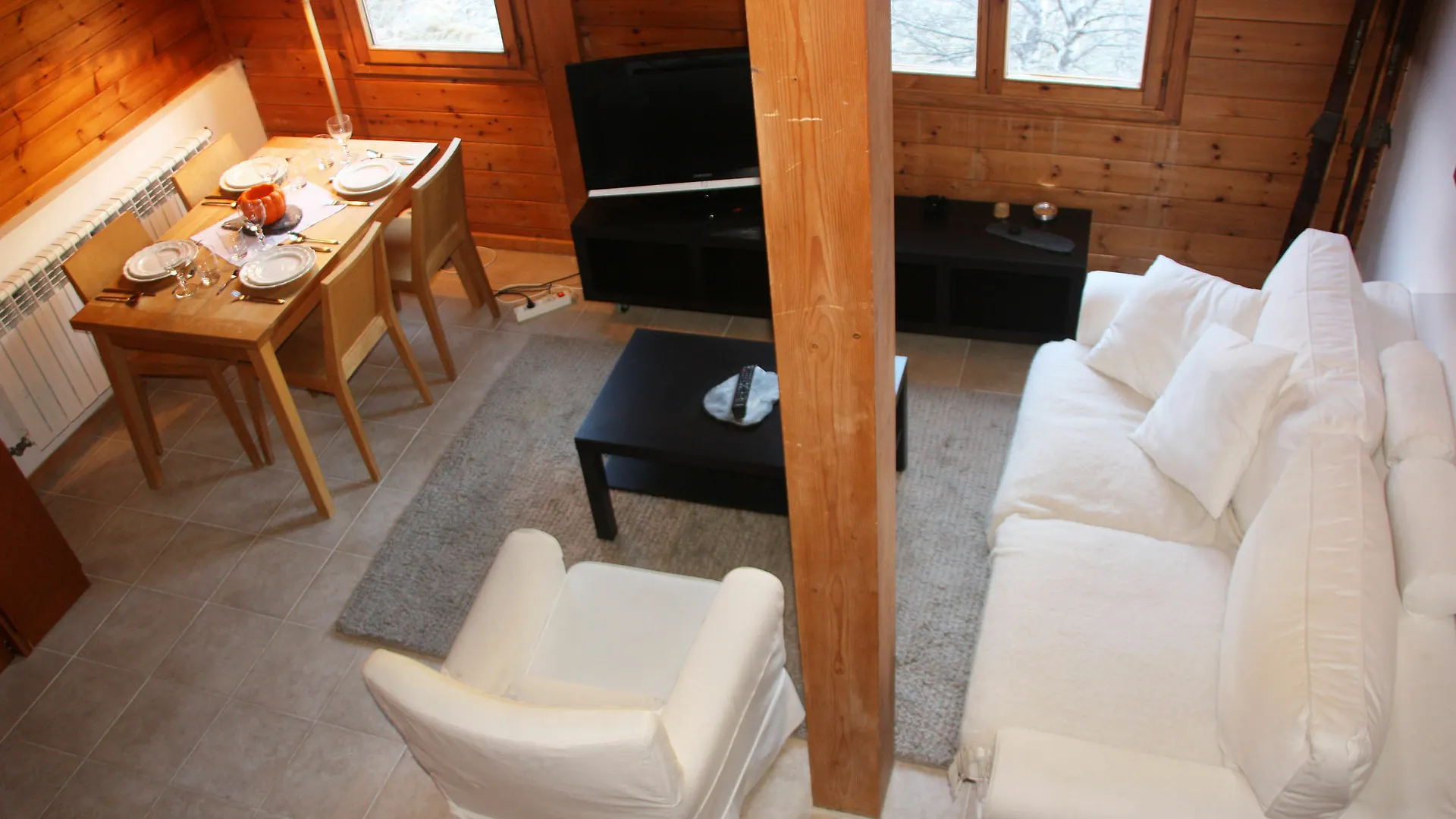Apartamentos La Pleta Incles Suites 3000 0*,